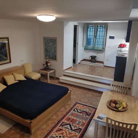 Appartamento Palazzo Genga Urbino Bagian luar foto