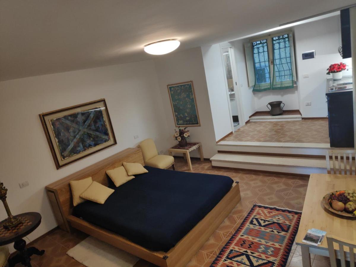 Appartamento Palazzo Genga Urbino Bagian luar foto